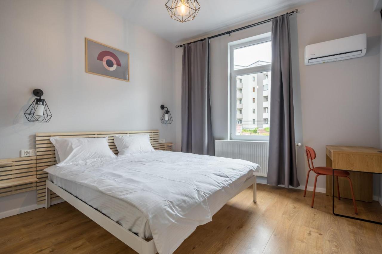 Cute Central Apartments In Villa Bukarest Eksteriør billede