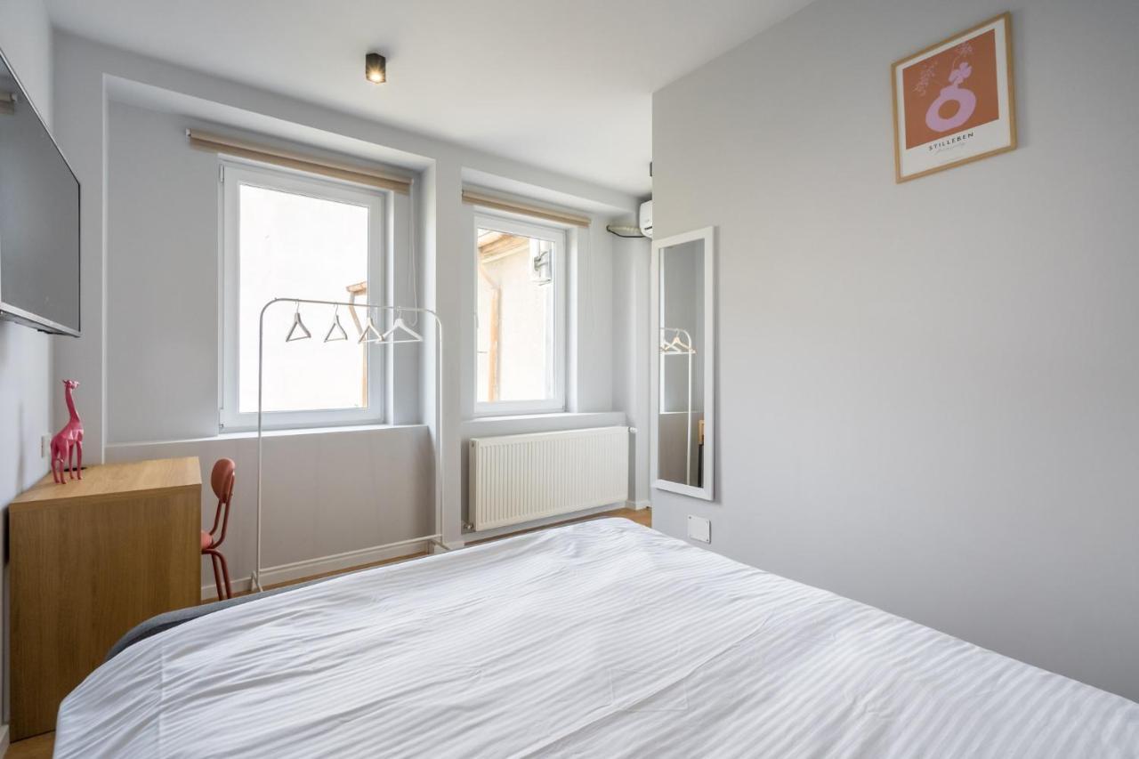Cute Central Apartments In Villa Bukarest Eksteriør billede